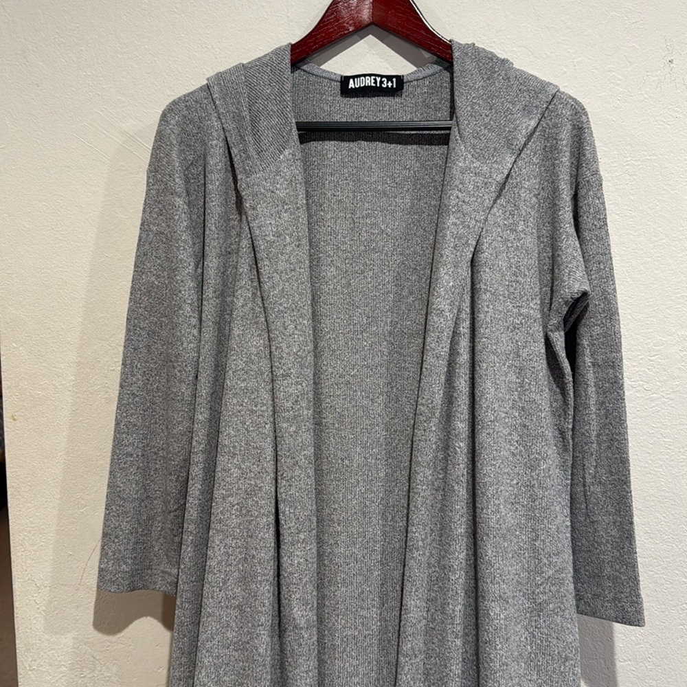 Grey sweater with hoodie